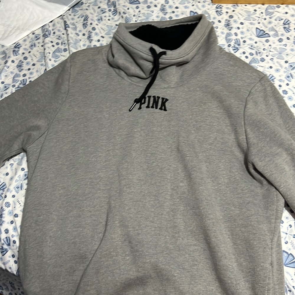 Gray comfy pullover